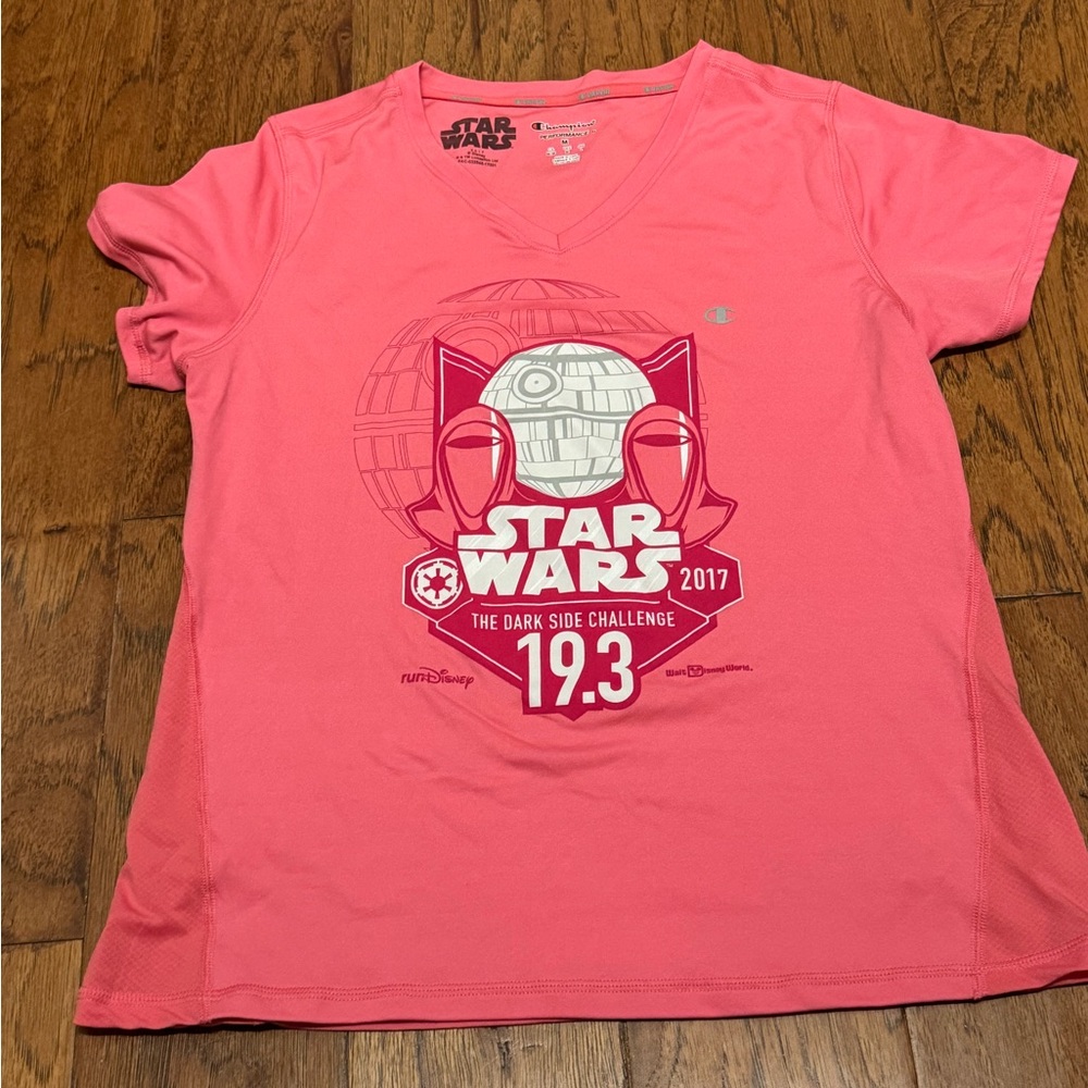 RunDisney 2017 Star Wars Challenge tech shirt women’s medium